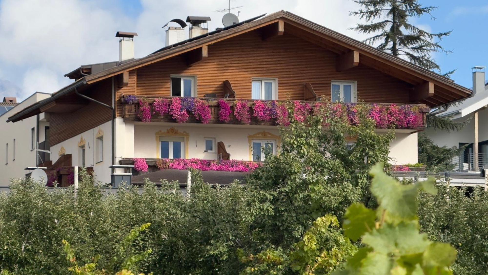 Apartments Tirolerhof Natz-Schabs Exterior foto